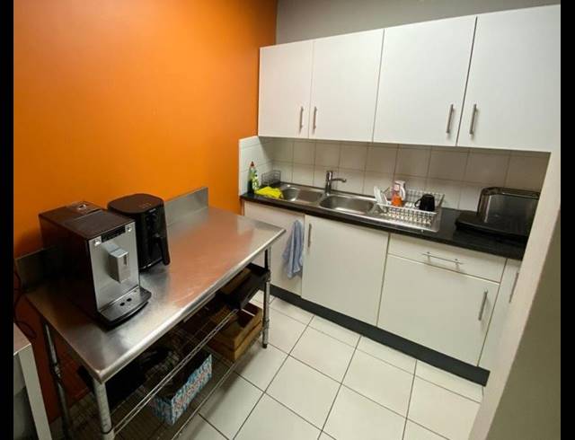 395M² OFFICE TO LET IN CAPE TOWN CITY CENTRE